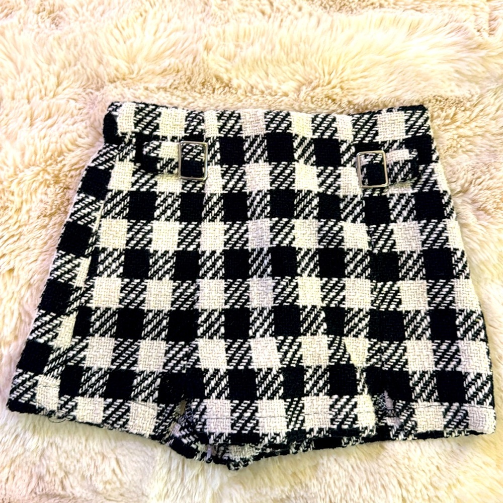 Zara girls woven winter skort